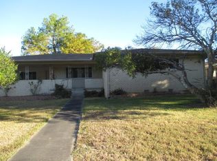 401 High Hill Rd, North Little Rock, AR 72116