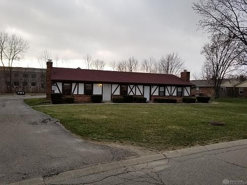 1st image of 8371 Woodgrove Ct