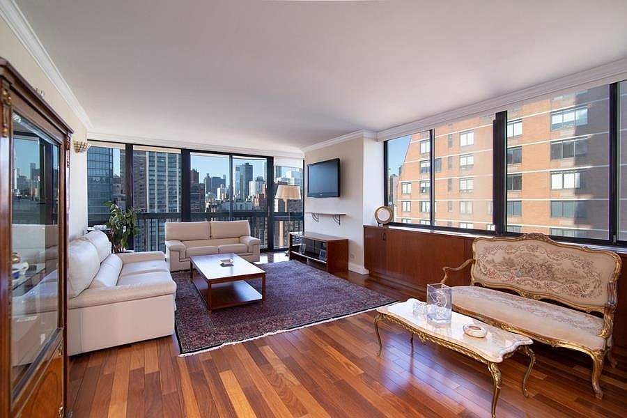 1st image of 330 E 75th St APT 21A