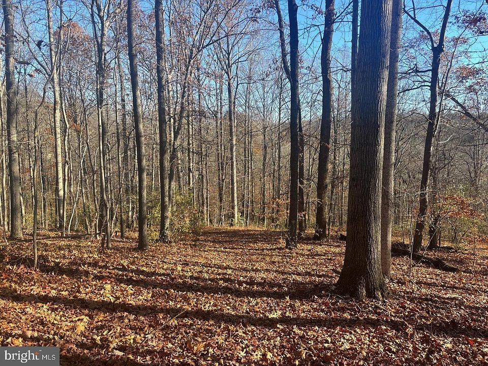 1st image of 2412 Mountain Rd