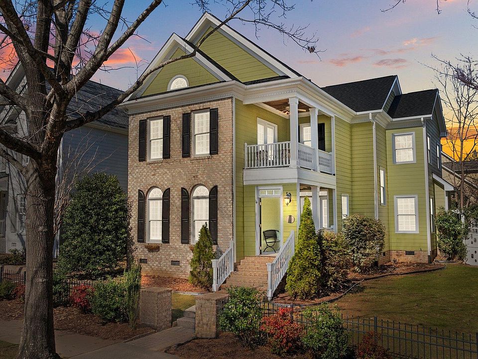 2nd image of 10319 Evergreen Spring Pl