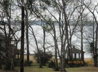 14063 Lakepoint Dr, Willis, TX 77318
