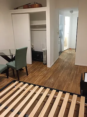 Rented by Voro, LLC | media 12