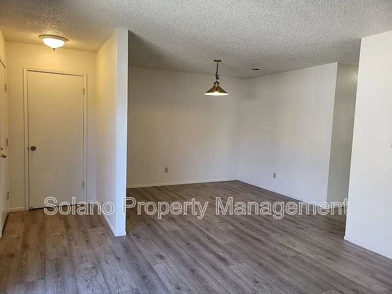 818 E Tabor Ave #8 — Photo 1