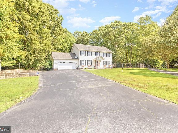 4th image of 38176 Etna Ct