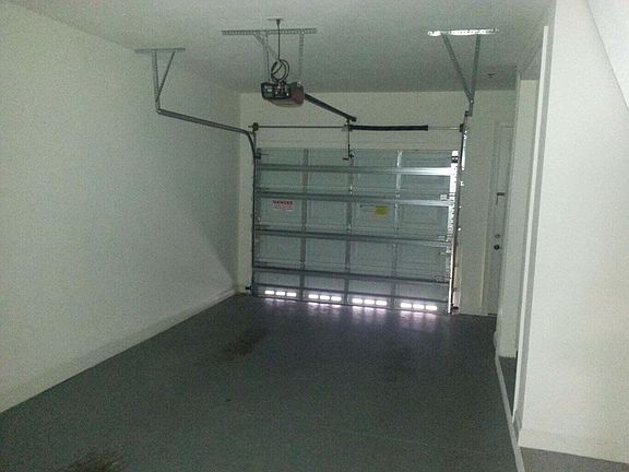 4th image of 780 Marina Del Ray Ln Unit 3