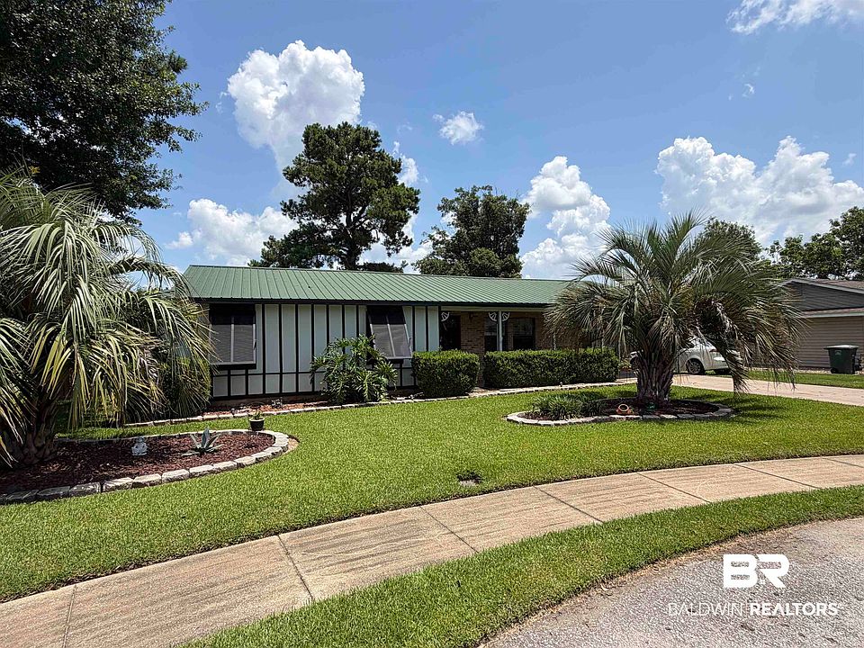 1st image of 512 Jeraldean Ct