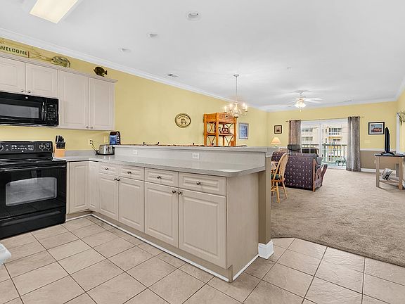 4th image of 4823 Magnolia Lake Dr. #302