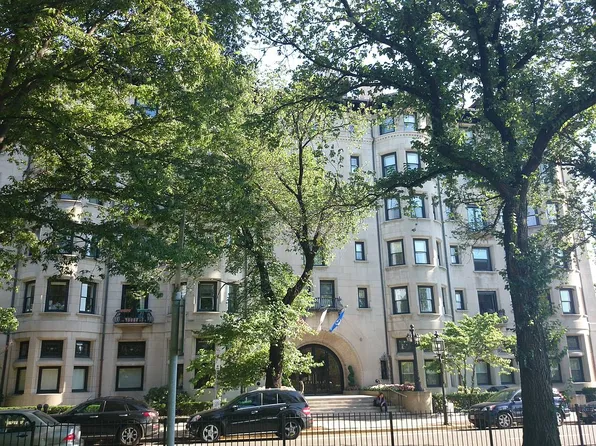416 Commonwealth Ave APT 118, Boston, MA 02215