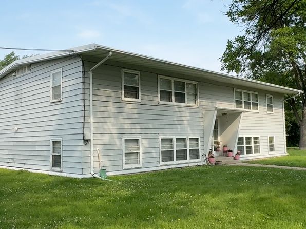 1704 Oak St #2
