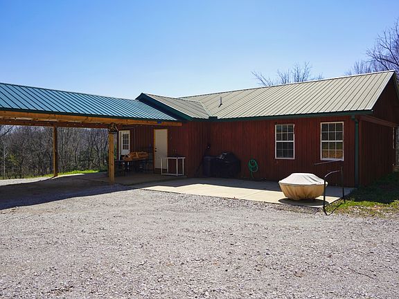 3rd image of 2300 Bear Creek Rd