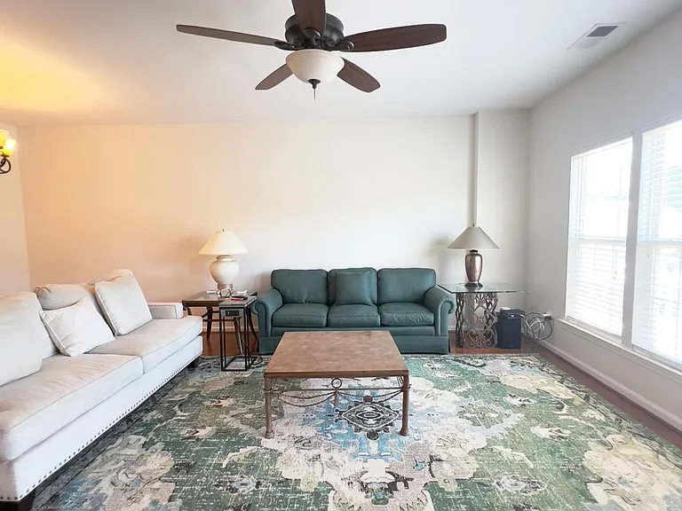 12815 Bullock Greenway Blvd — Photo 11