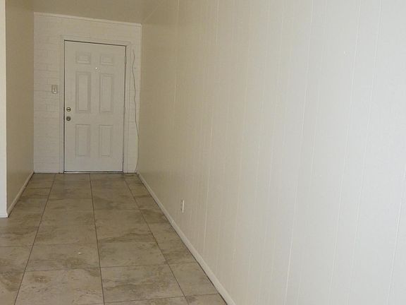 Entry to Living Room