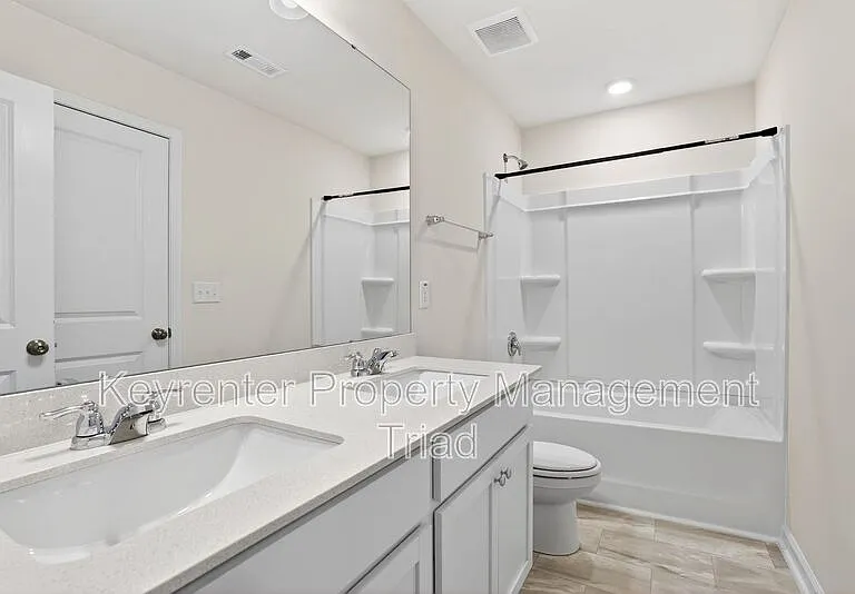 4009 Beckton Trl — Photo 4