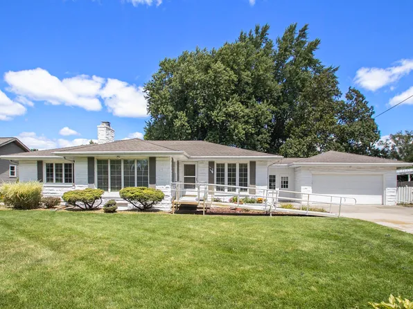 3212 Vernon Ave, Elkhart, IN 46514