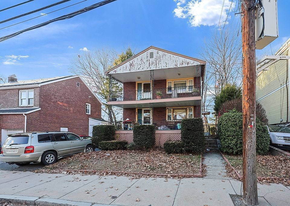 1st image of 95 Woodhaven St