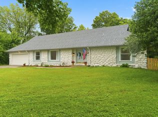 3312 S Graystone Place, Springfield, MO 65804