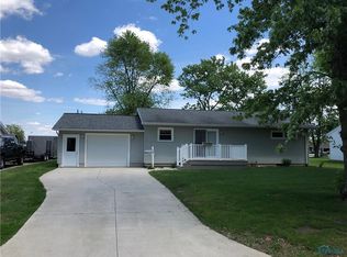 1224 Delaware Ave, Montpelier, OH 43543