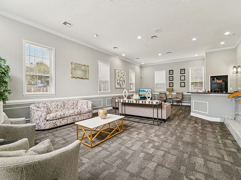 Leasing Center, Clubhouse, Fitness Center, Sauna, Pool
