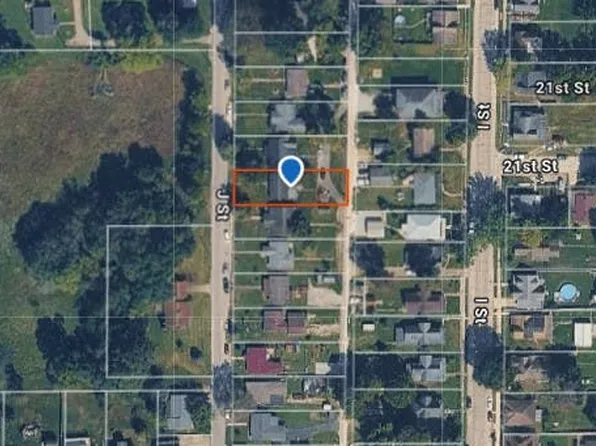 2100 J St, Bedford, IN 47421