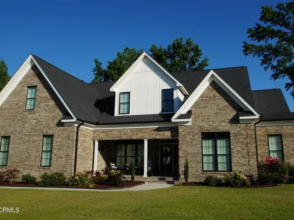 2217 Brook Fields Dr, Winterville, NC 28590