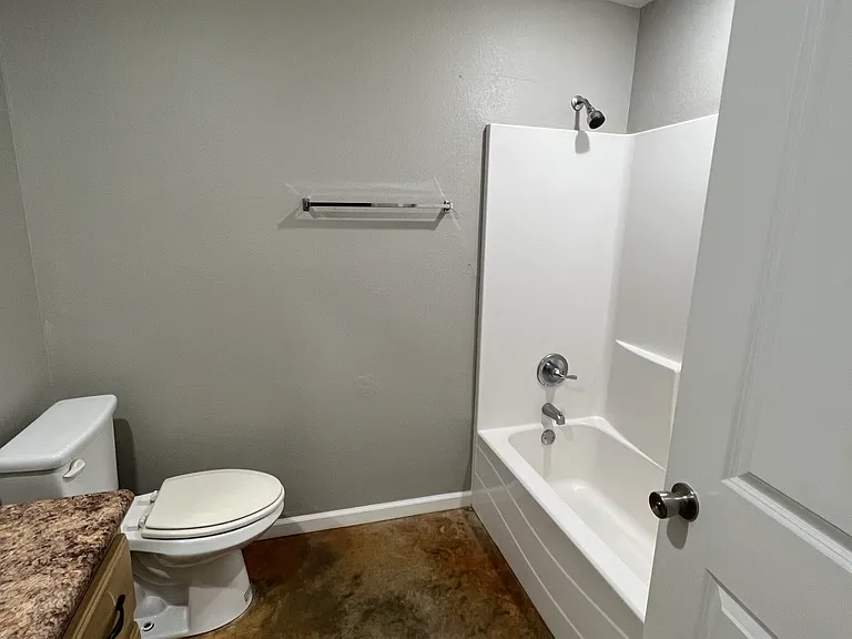 1110 Belt St #B1 — Photo 14