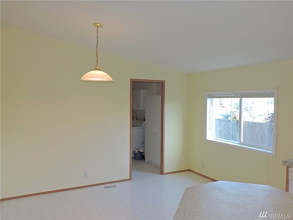 4th image of 201 W Oakview Ave Unit 40