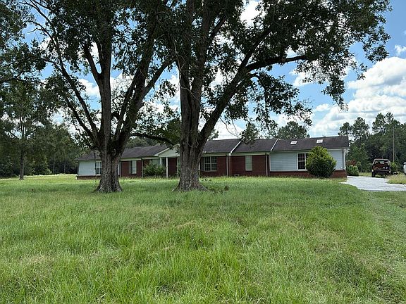 3rd image of 7065 Crandall Rd