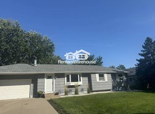 16468 Fishing Ave, Rosemount, MN 55068