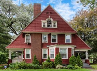 95 Ingersoll Grv, Springfield, MA 01109