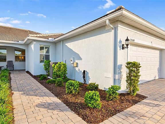 4th image of 25049 PEARL LAKE CIRCLE