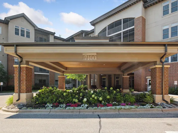 7100 Metro Blvd Unit 206, Edina, MN 55439