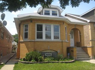 3040 N Monitor Ave, Chicago, IL 60634