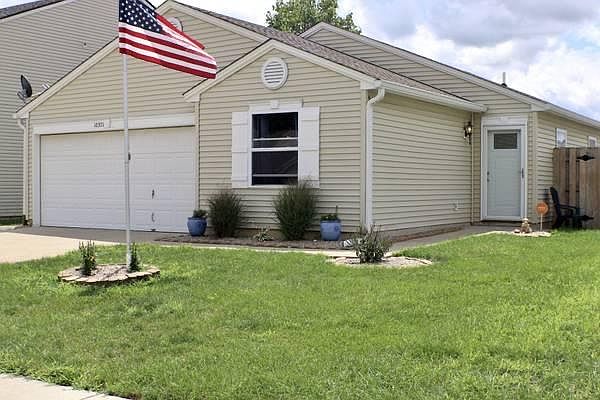 1st image of 10371 Buckshire Ln