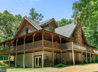 4020 Millwood Rd, Boyce, VA 22620