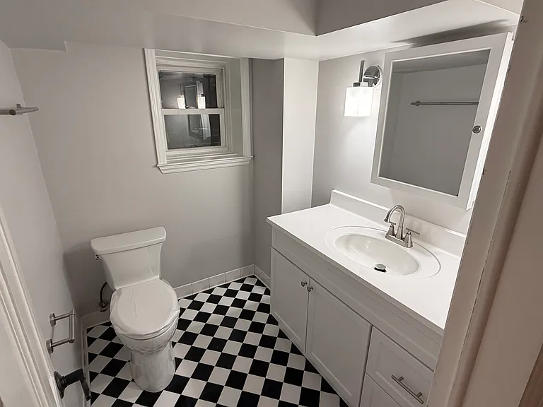 1342 Park Rd NW #B — Photo 19