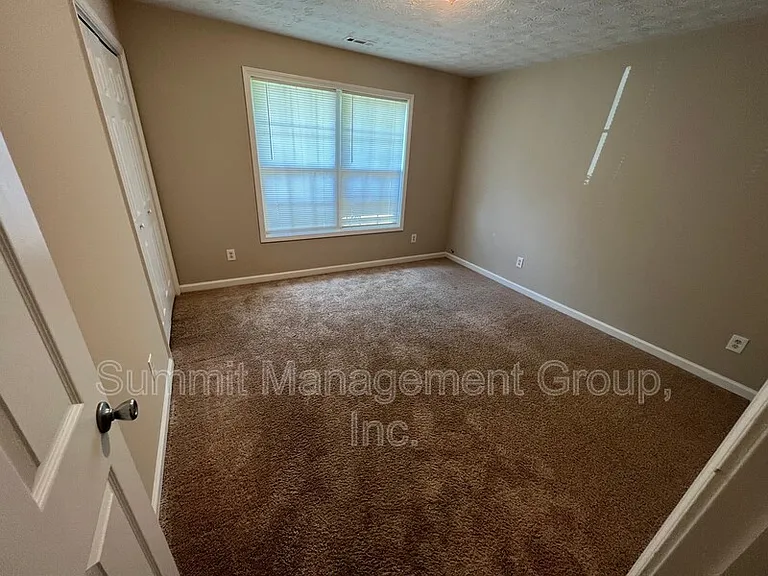 158 Elder Dr #A — Photo 13