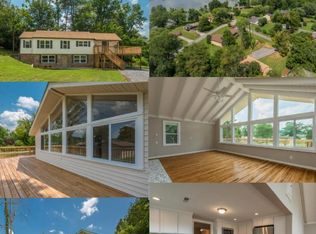 9235 Happy Ln, Oak Ridge, TN 37830