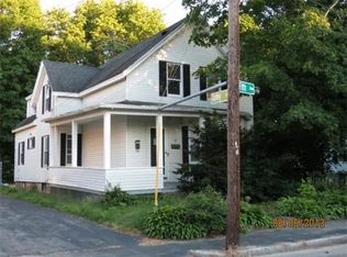 73 5th Ave, Lowell, MA 01854