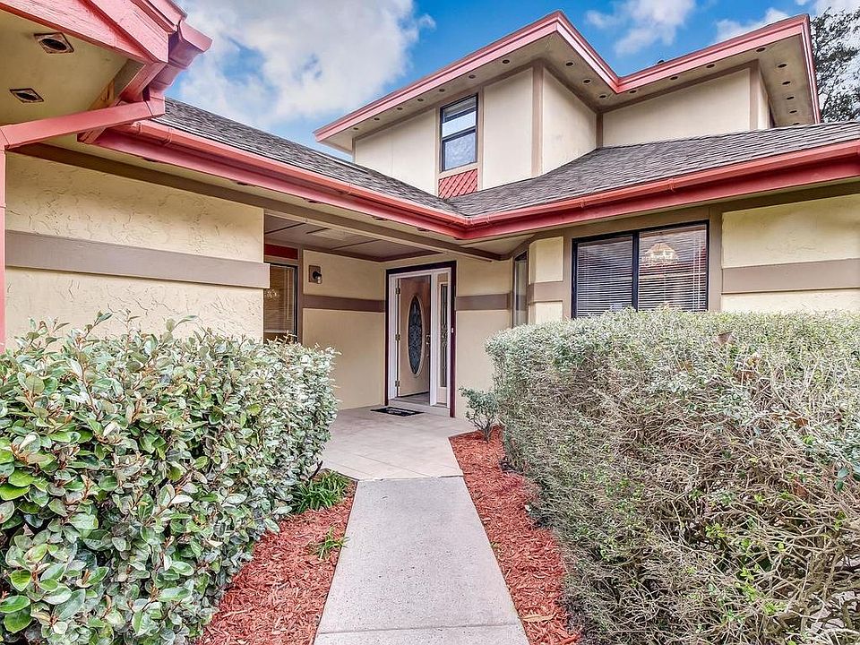1st image of 104 Cormorant Ct