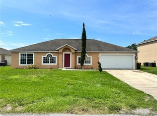 4527 Tarrega St, Sebring, FL 33872