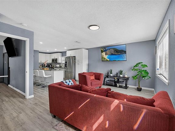 4th image of 8114 N EDISON AVENUE
