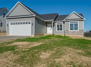 127 Dewport Rd, Van Buren, NY 13027