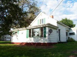 8 Black Water Rd, Masardis, ME 04732