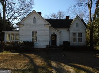149 Holmes St, Barnesville, GA 30204