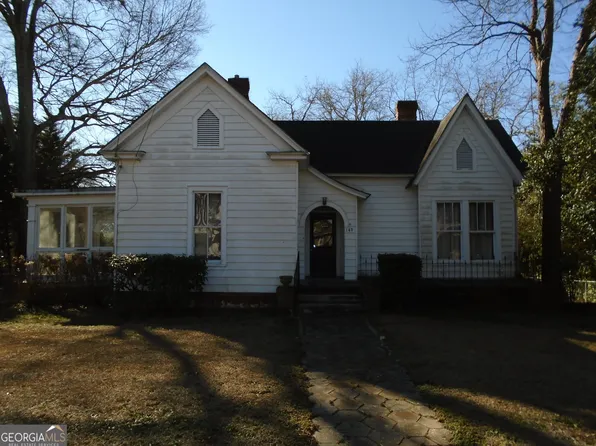149 Holmes St, Barnesville, GA 30204