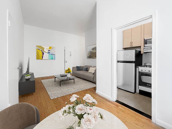 4th image of 4 Park Ave APT 16J
