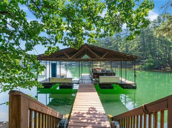 6642 Crestwood Peninsula, Flowery Branch, GA 30542