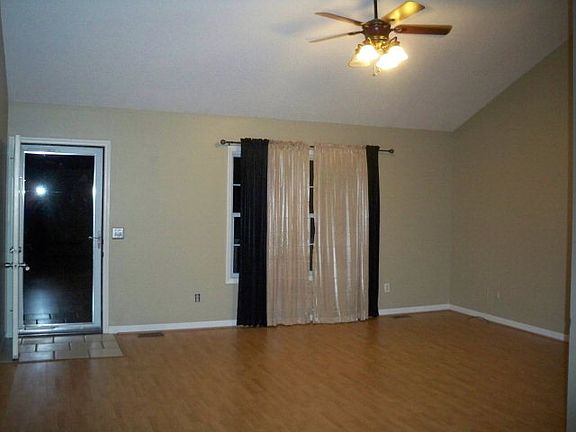 2nd image of 181 Linda Carol Ave