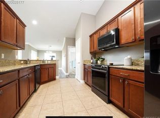 500 SW Bradshaw Cir, Pt Saint Lucie, FL 34953